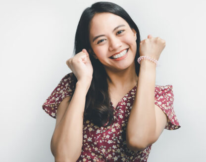 never-let-damaged-or-decayed-teeth-hamper-your-smile-when-dental-crowns-offer-you-adequate-help 