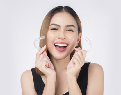 Smile Care Routine: How to Clean Your Invisalign® Trays 